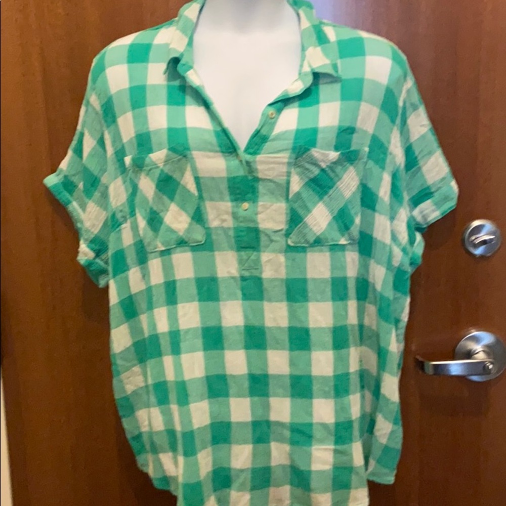 Plaid, gauzy top